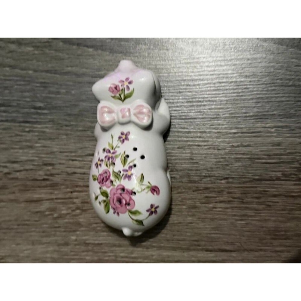 Vintage 1978 Avon Ceramic Sleeping Pig Potpourri Holder – Floral